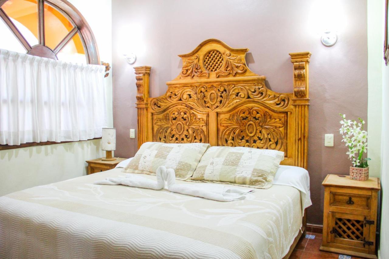 Hotel Tutul-Ha Escárcega 외부 사진